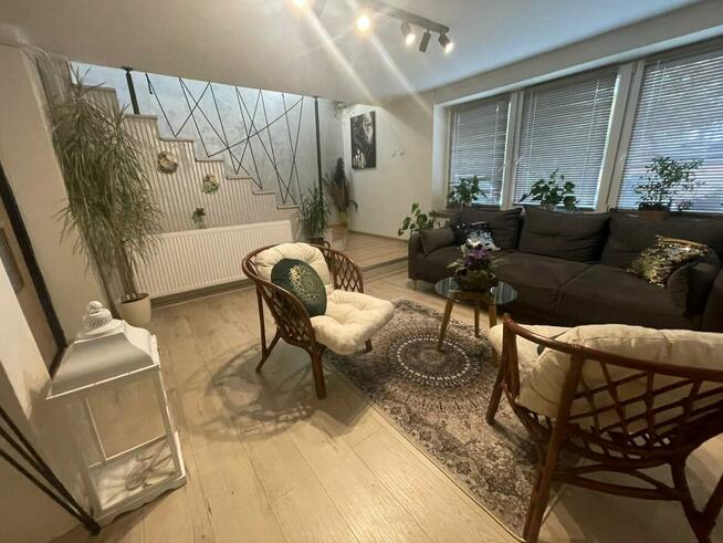 dom do wejścia, duża działka