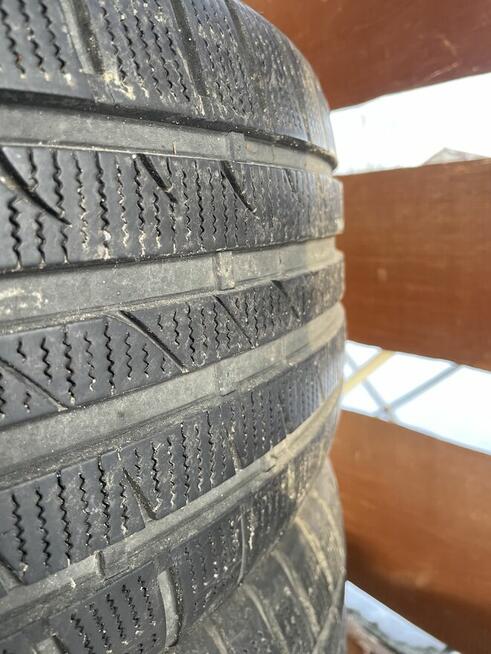 Opony zimowe 225/45r17