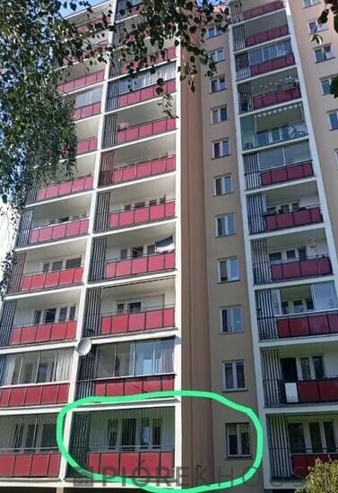 Kawalerka z oddzielną kuchnią na Pradze Południe