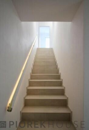 Dwupoziomowe mieszkanie na Wawrze