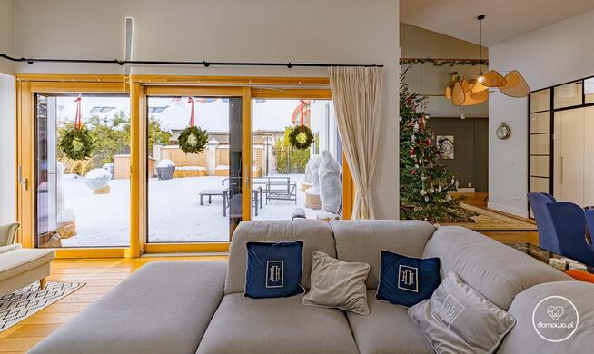 WYJĄTKOWY DOM | 265m2 | 6 POKOI | BASEN | 2021r.