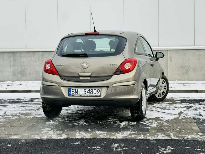 Opel Corsa D 1.2 Benzyna 70 KM | 2010 | 86 tys. km | Po serwisie |
