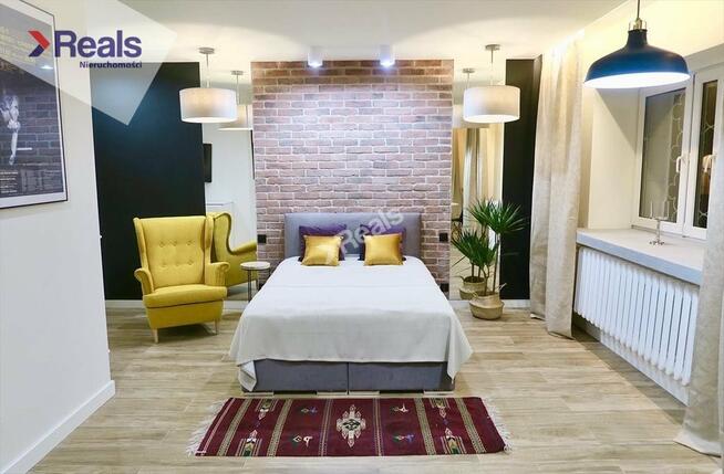Atrakcyjne studio 30 m², Warszawa ul. Nowolipie