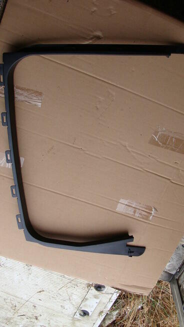 listwa niklowana drzwi Ford c max prawy tył 2014 r