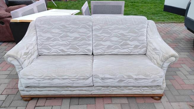 Wypoczynek 2 Osobowy na Drewnianych Nogach