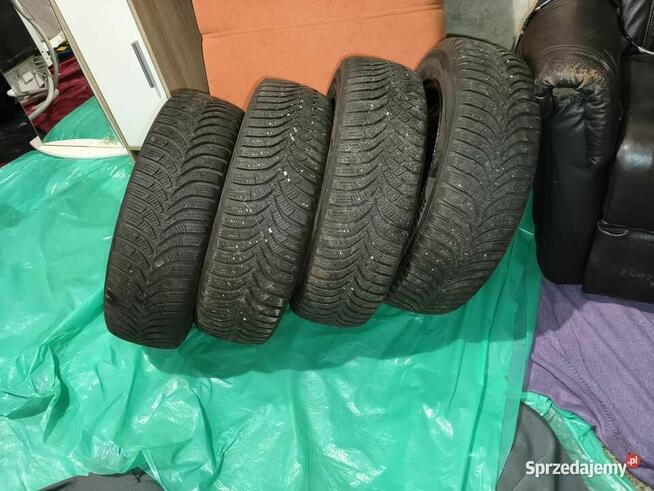 Koła Stalowe z Oponami Zimowymi Hankook Rozstaw Śrub 4x100