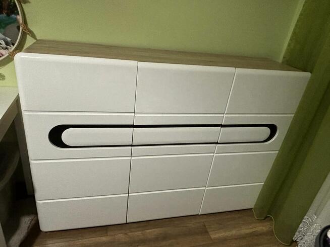 Sprzedam komodę + szafę