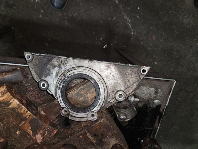 W246 osłona łańcucha rozrządu b-klas A6450150102 miska oleju