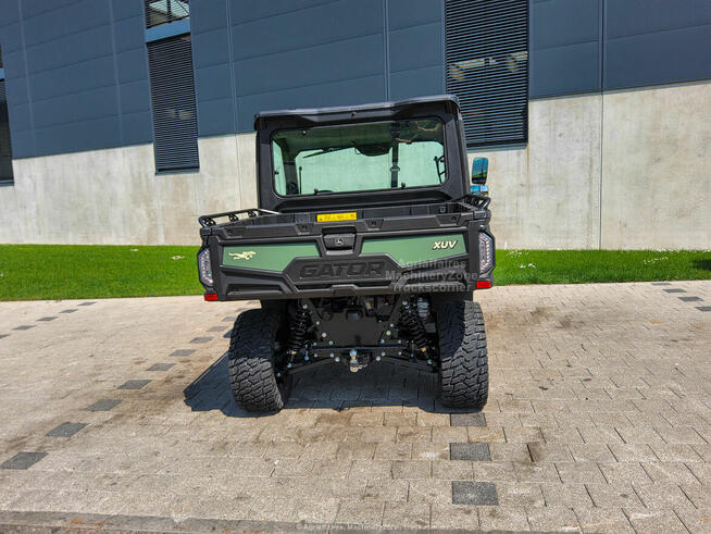 John Deere Gator XUV875M 2025