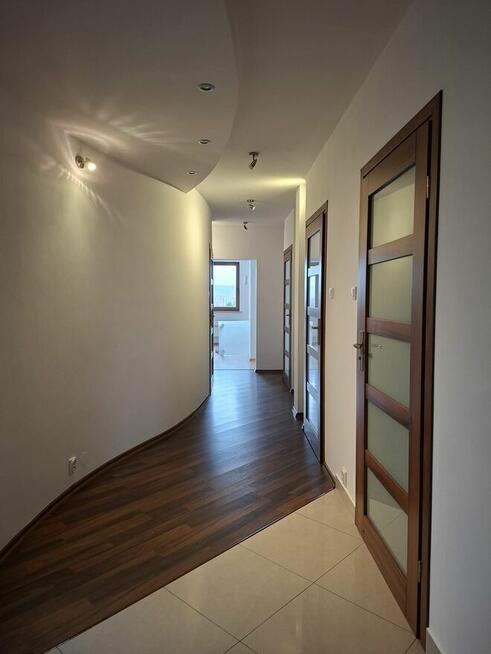 Atrakcyjne mieszkanie z dużym tarasem ul Twardowskiego