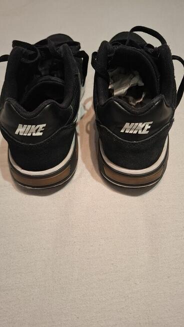 Obuwie sportowe Nike