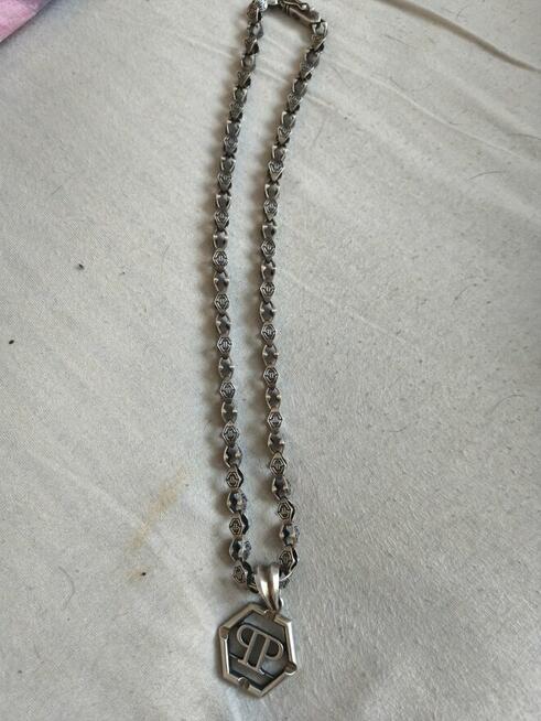 Sprzedam srebrny łańcuch Philipp plein