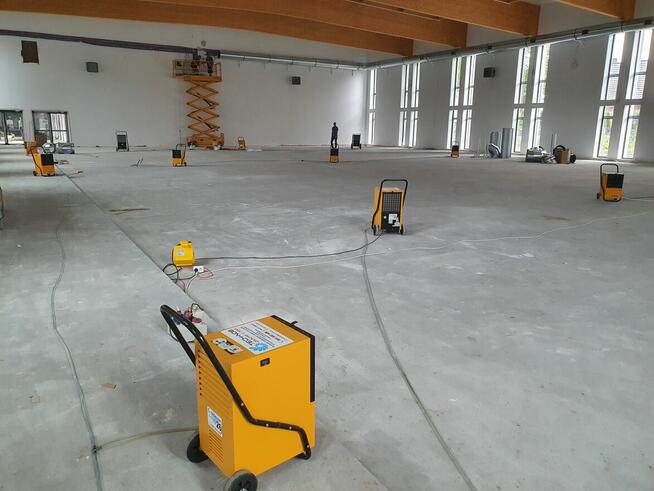 Osuszanie, ozonowanie, wynajem osuszaczy