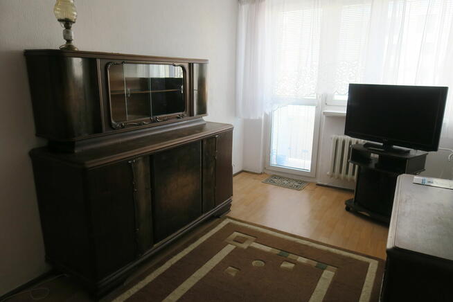 Wynajmę - 3 pokoje Oś. Hetmańska