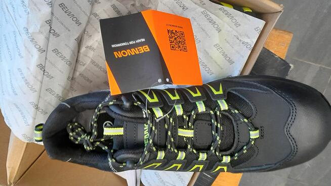 Sprzedam nowe buty robocze