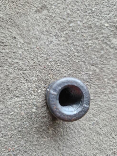 Mufy żeliwne 1/4 cala – solidne połączenia instalacyjne