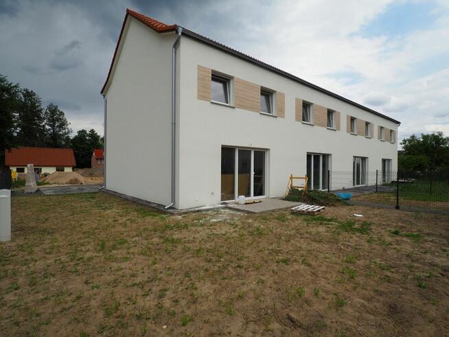 Dom w zabudowie szeregowej! Ogródek + 2 miejsca postojowe!