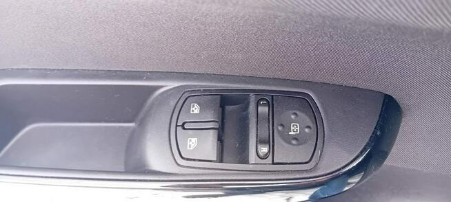 Opel Corsa Enjoy 1,4 75 KM salon Polska , bezwypadkowa