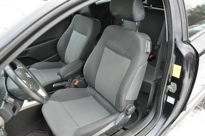 Opel Astra 1.6 115KM klima opony całoroczne Wymieniony rozrząd