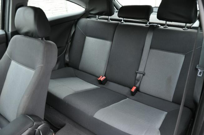 Opel Astra 1.6 115KM klima opony całoroczne Wymieniony rozrząd