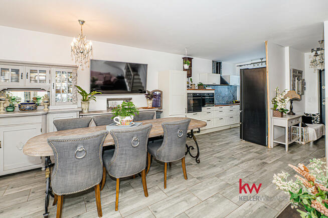 Dom Dominowo, Jesionowa