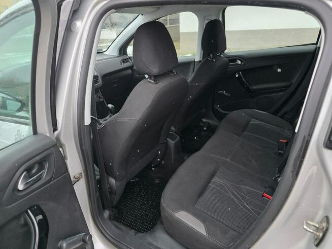 Peugeot 208 1.4 diesel klimatyzacja wazne opłaty