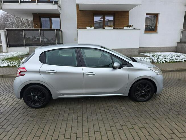 Peugeot 208 1.4 diesel klimatyzacja wazne opłaty