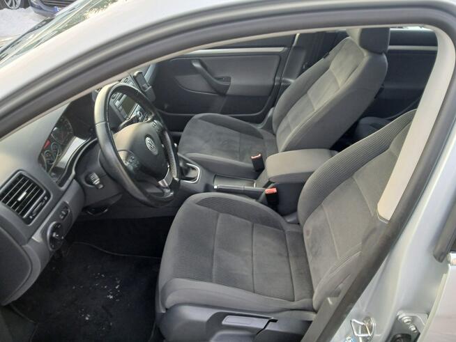 Volkswagen Golf 2.0 TDI 140PS comonreil panorama klimatronik parktronik navi 6biegów