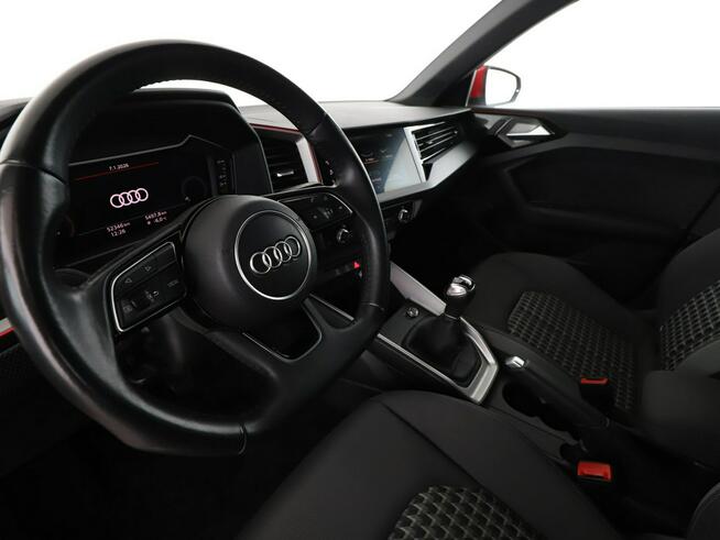 Audi A1 virtual cockpit PDC grzane fotele climatronic tempomat