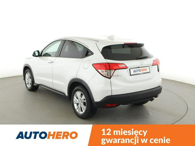 Honda HR-V 1.5 i-VTEC Elegance Nawigacja Tempomat Grzane Fotele Kamera PDC LED