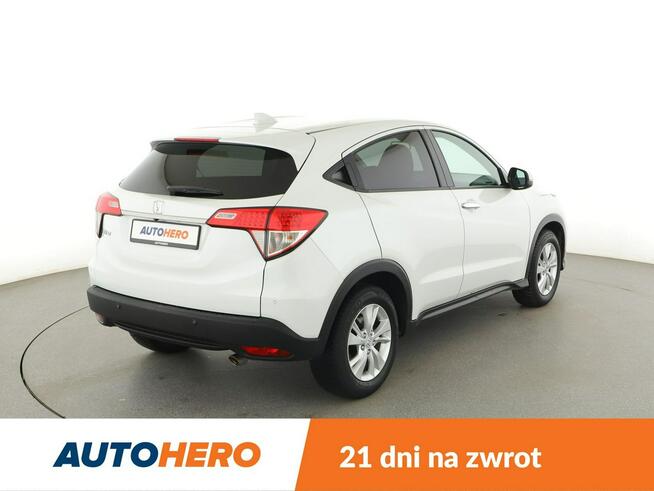 Honda HR-V 1.5 i-VTEC Elegance Nawigacja Tempomat Grzane Fotele Kamera PDC LED