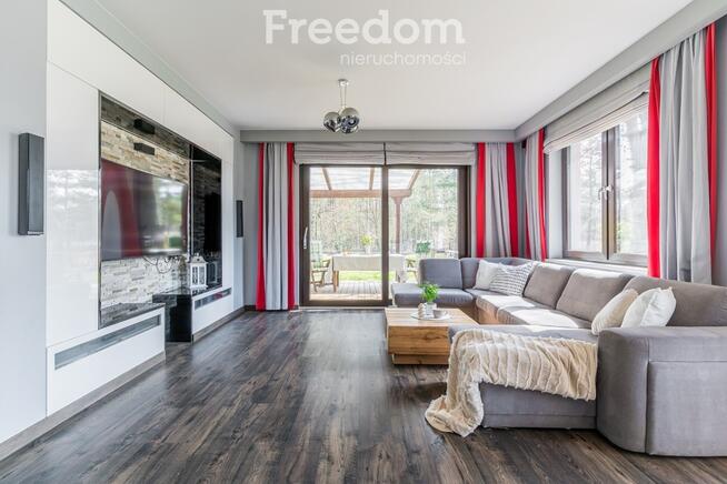 Rodzinny dom wolnostojący w Zakręcie