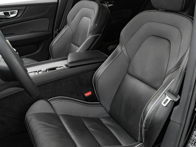 Volvo V60 WND5422A#B4 D R-Design Podgrz.f K.cof Skóra Salon PL VAT23%