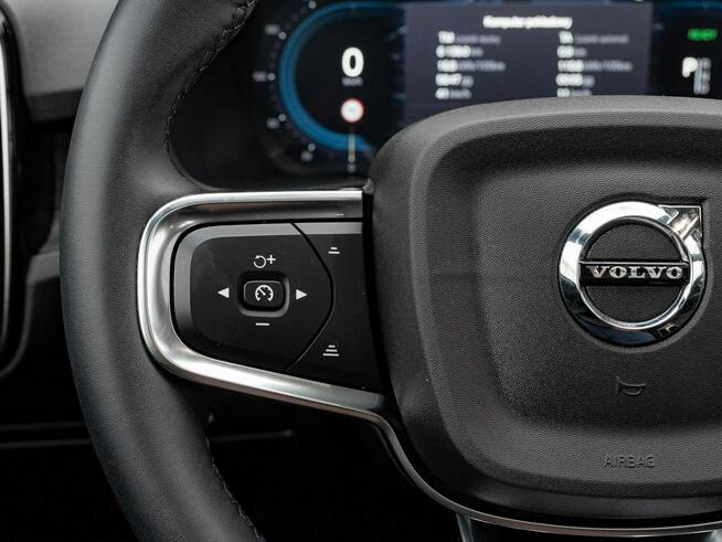 Volvo XC 40 PY00138#73kWh P6 Recharge Ultimate LED K.cof Elektr.f Salon PL VAT23%