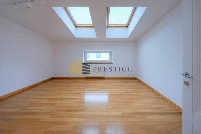 Dwa poziomy, 90m2 koło Parku Łazienkowskiego