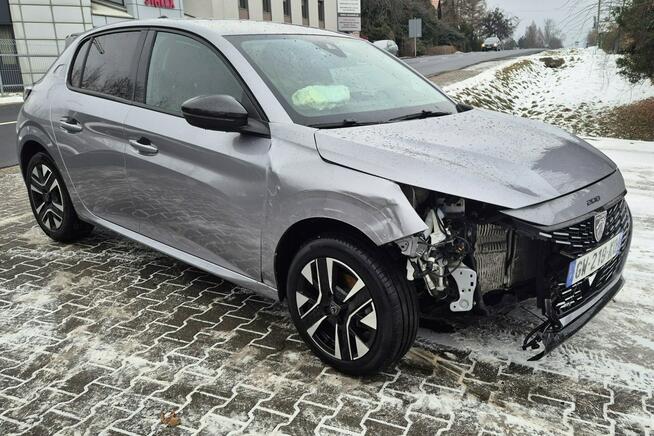 Peugeot 208 Lifting 1.2i PureTech 100 Hybrid 48V Alu Tablet