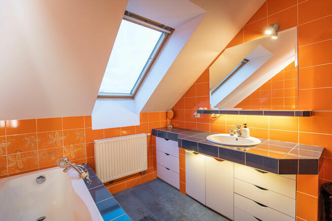 Dwupoziomowe z antresolą Nowe Miasto * z m. parking. w cenie