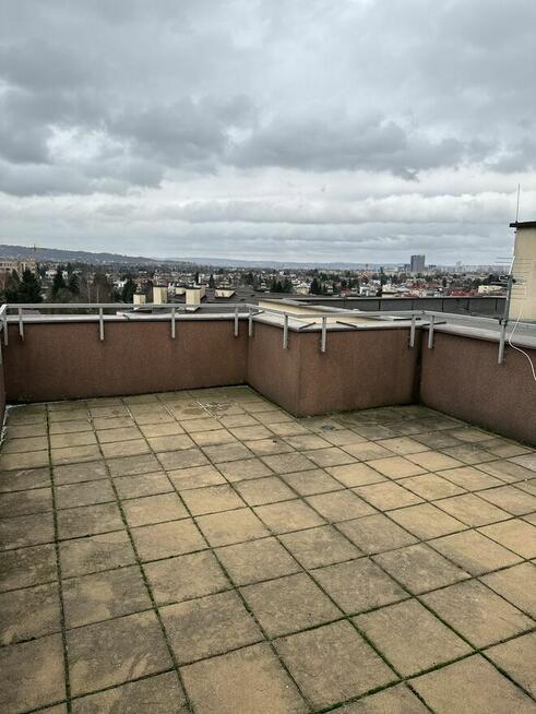 Atrakcyjne mieszkanie z dużym tarasem ul Twardowskiego