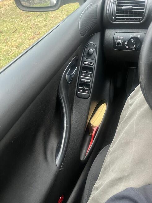 Seat Leon 1.6 16V Stella