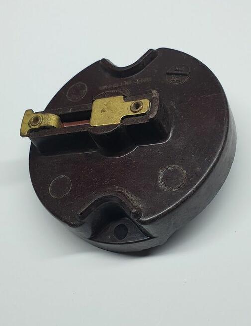 Palec rozdzielacza Fiat 125p