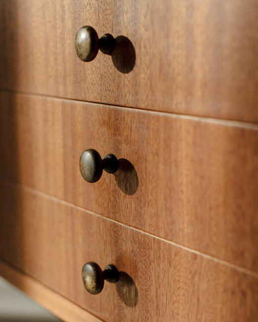 Stolarz Kraków | Meble ze Sklejki i Drewna | Regały i Komody