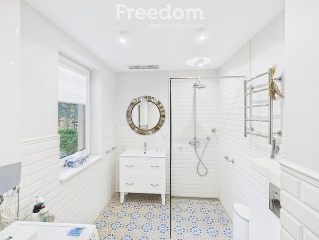 Wyjątkowa posiadłość z własnym wąwozem lessowym!