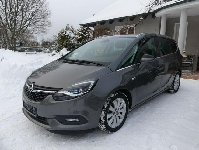ZAFIRA TOURER 1,4 16V Turbo Cosmo , Bi-LED , Navi , Automat ,7osobowy