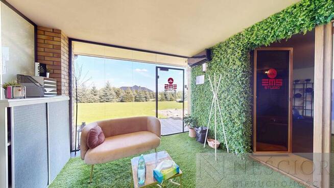 Dom premium z salą fitness i systemem smart home