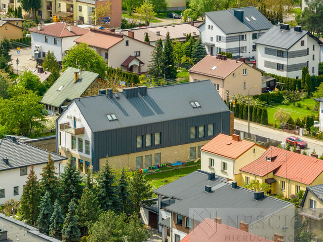 Budynek 800 m2 z Przedszkolem Siedlce ul Ceglana