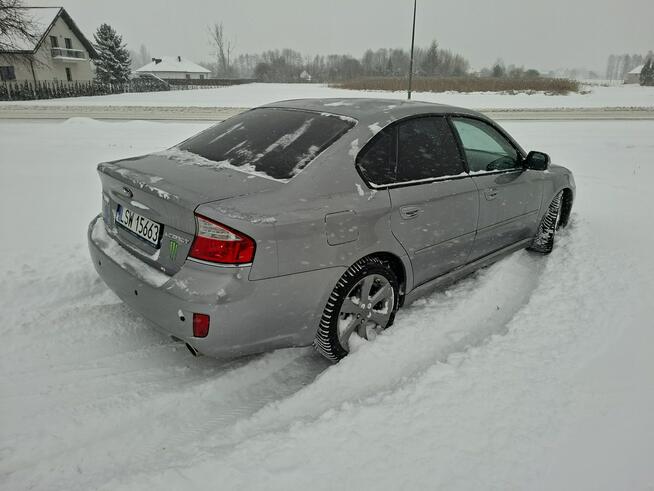 Subaru Legacy 4x4 napęd , ważne opłaty