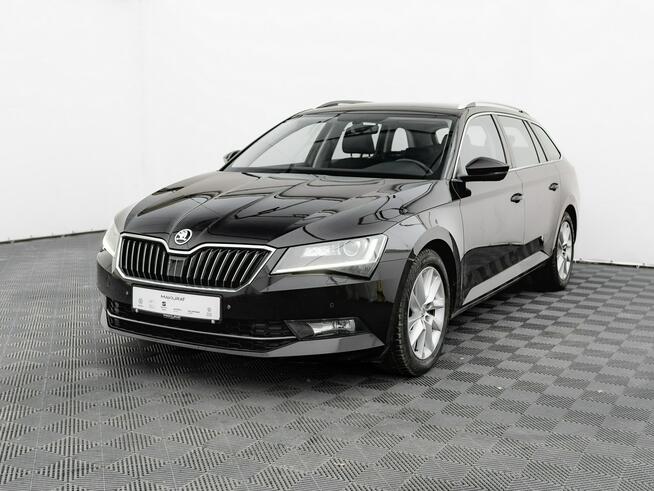 Škoda Superb 2.0 TDI Ambition Podgrz.f Bi-Xenon Cz.park 2 kompl. opon Salon PL