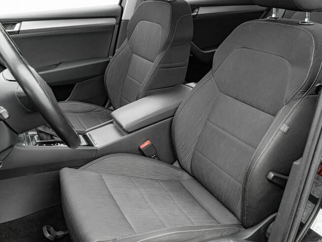 Škoda Superb 2.0 TDI Ambition Podgrz.f Bi-Xenon Cz.park 2 kompl. opon Salon PL