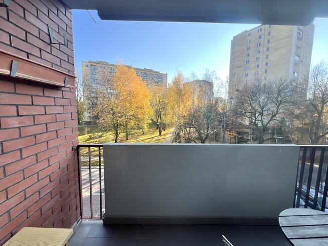 Wynajmę 2 pokojowe z balkonem METRO WAWRZYSZEW