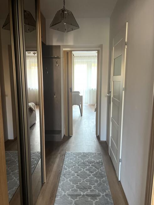 Wynajmę 2 pokojowe z balkonem METRO WAWRZYSZEW